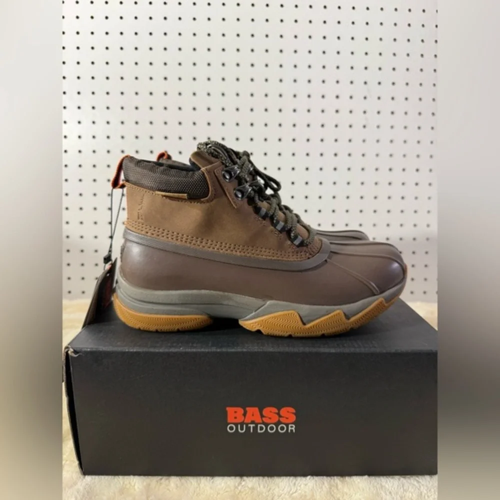 Bass Outdoor Field Duck Boots Brown Men’s‎ 7 NEW With Box